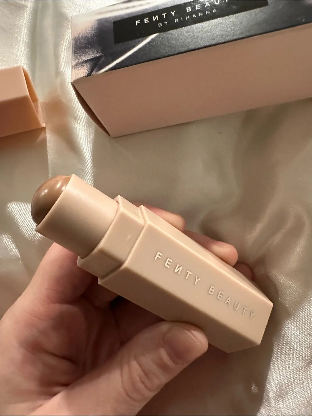 Fenty Beauty Cream Contour Stick — Mocha Brown